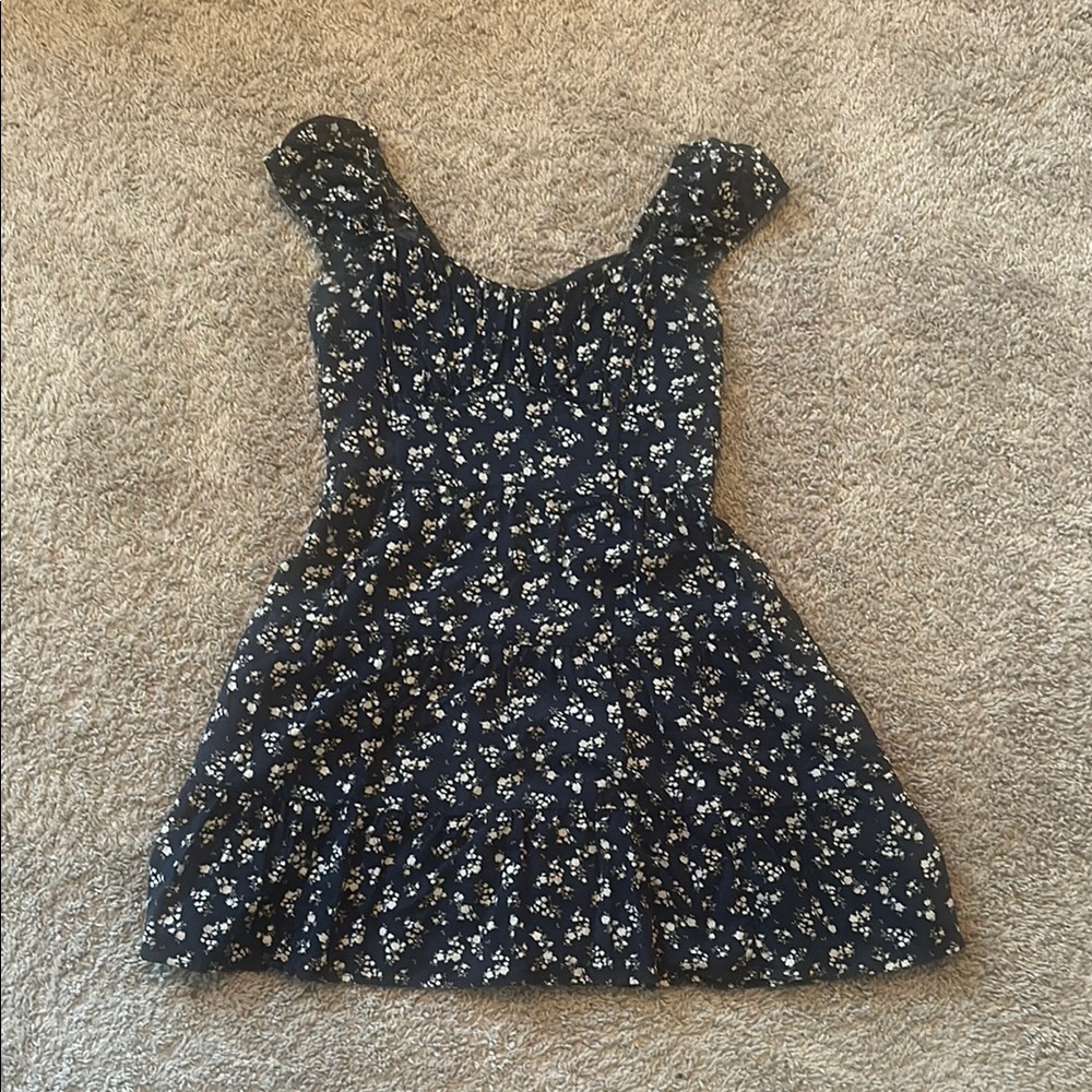 Hollister Navy Blue and White Puff Sleeve Mini Sundress